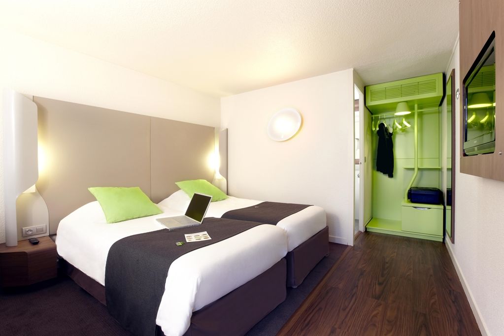 Campanile Nantes ~ Saint-Herblain Habitación foto